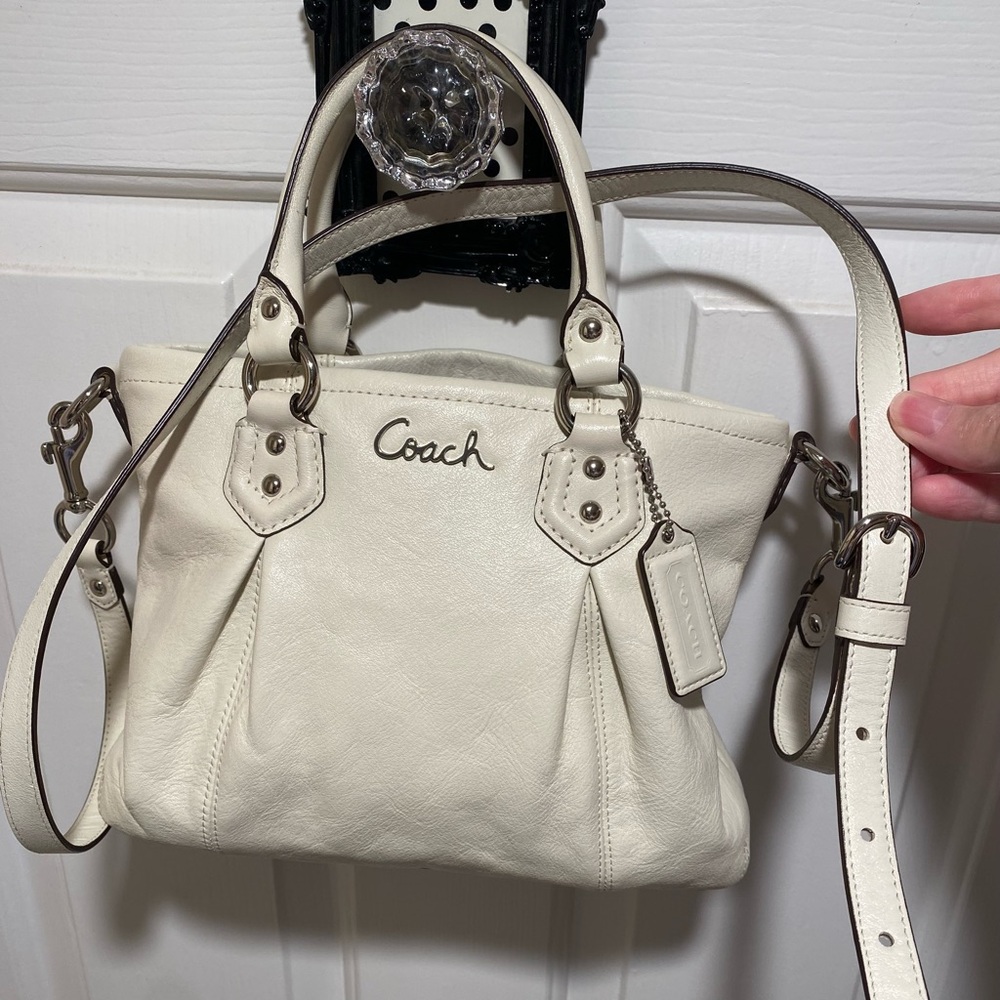 Coach Ashley, convertible, off white Minnie, tote bag